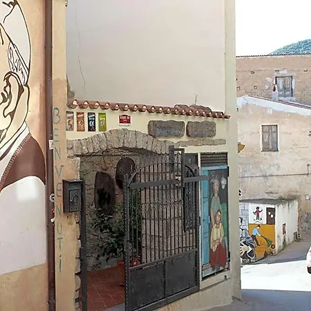 فندق مبيت وإفطار Il Portico أورغوسولو